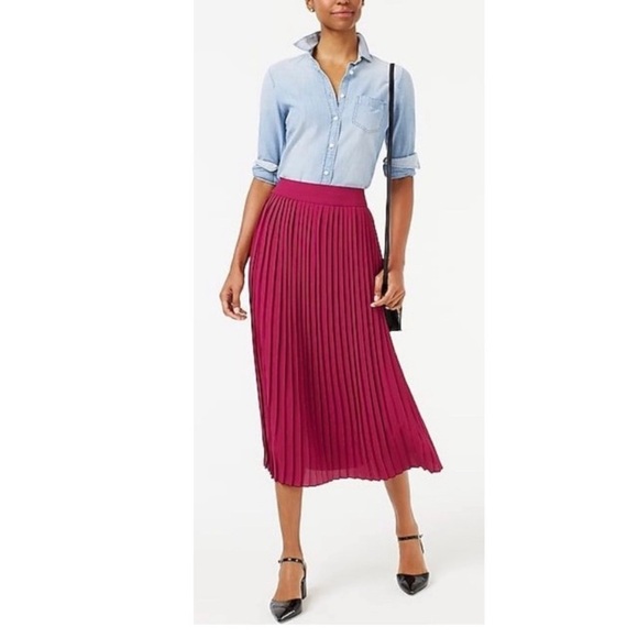 J. Crew Dresses & Skirts - J Crew Pleated midi skirt